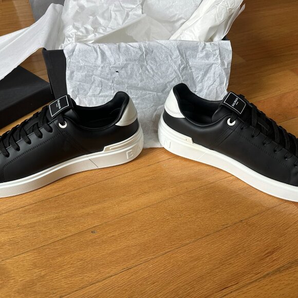 Balmain White & Black Sneakers Size 10 (Mens) - Picture 5 of 10